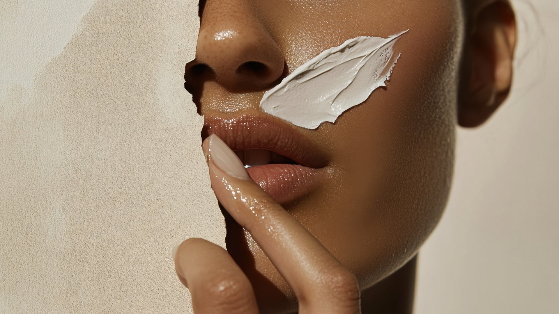 slider image slider_item_E743QY